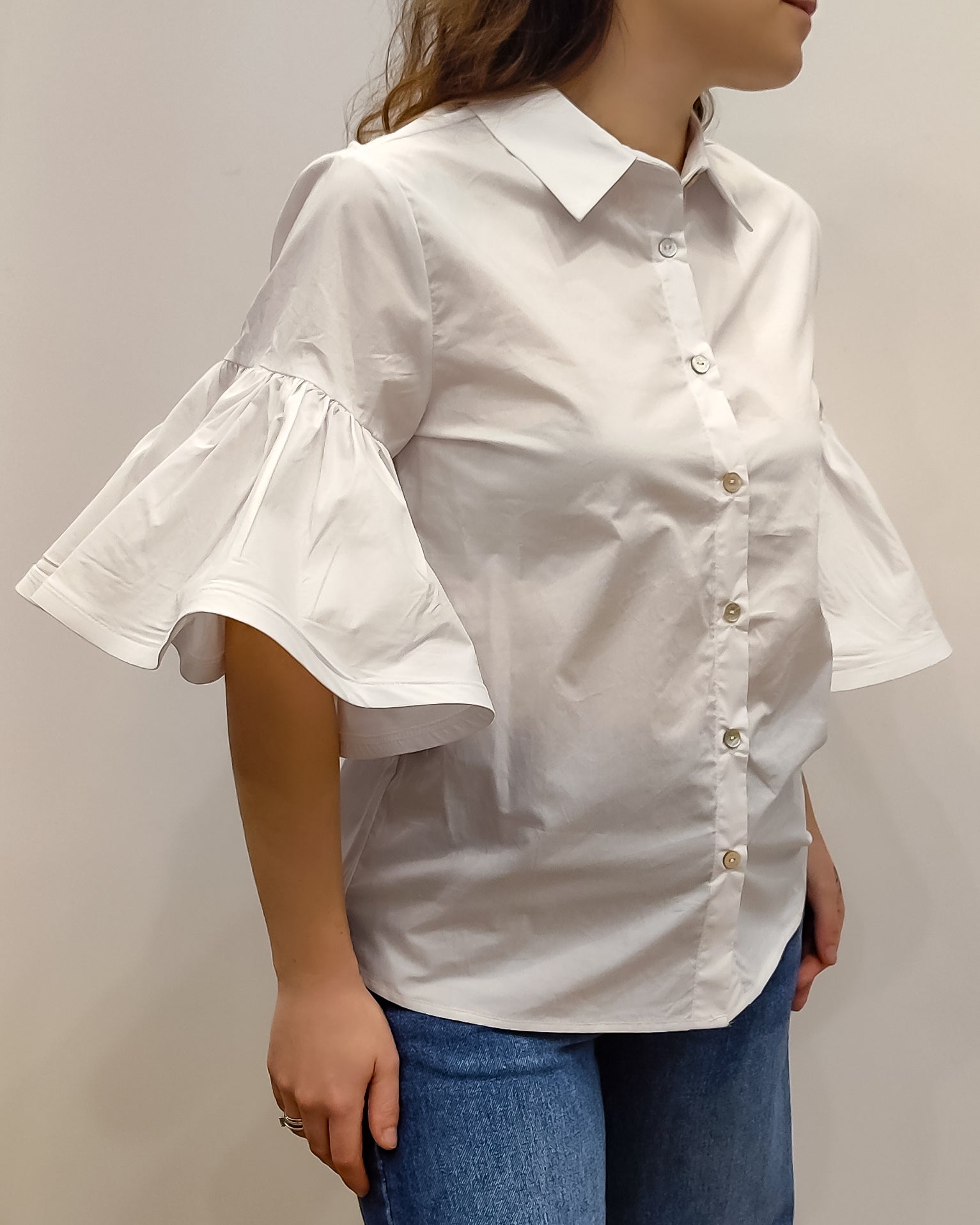 Camicia maniche con volant